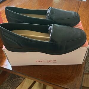Easy Spirit Black SE Devitt size 8WW NEW IN BOX